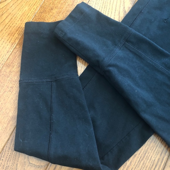 Sale: 5 for $10 - Pink Yoga leggings - Picture 4 of 12